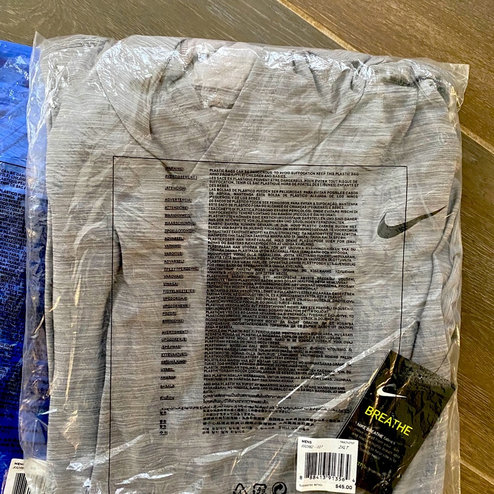 Nike dryfit long sleeve with hoodie shirt/sweater